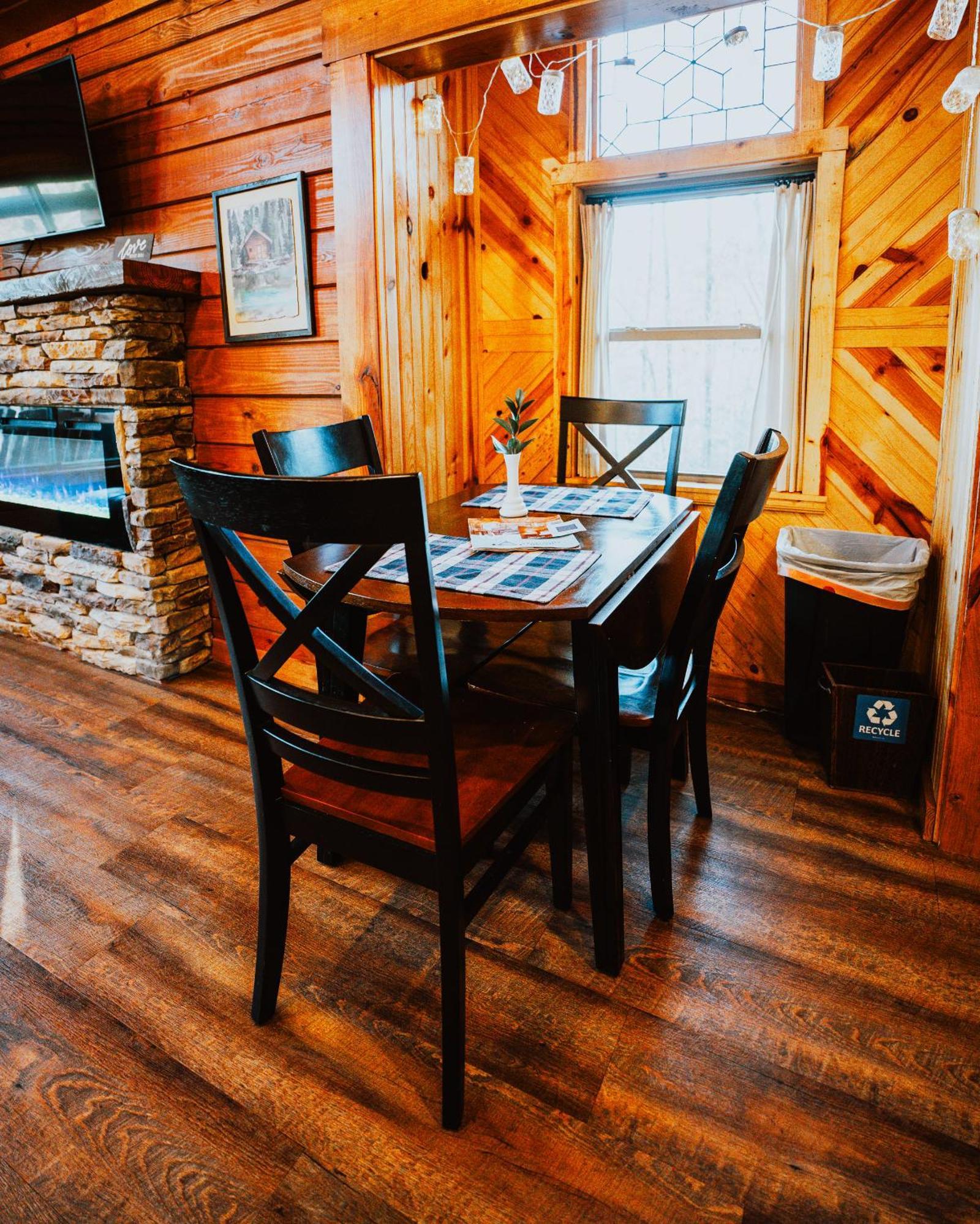 Hotel Starlight Haven Hot Springs Extérieur photo