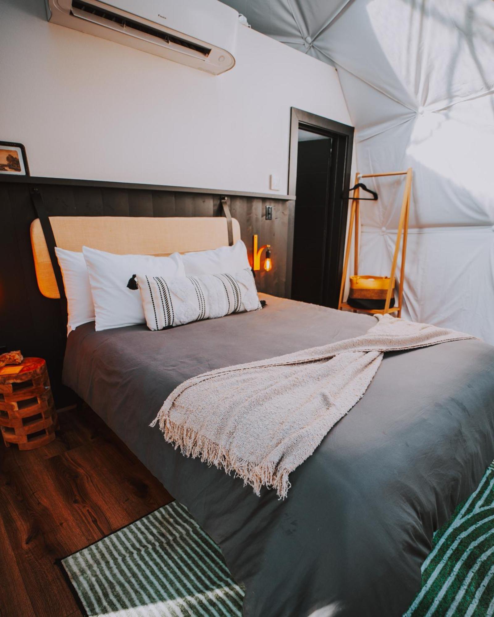 Hotel Starlight Haven Hot Springs Extérieur photo