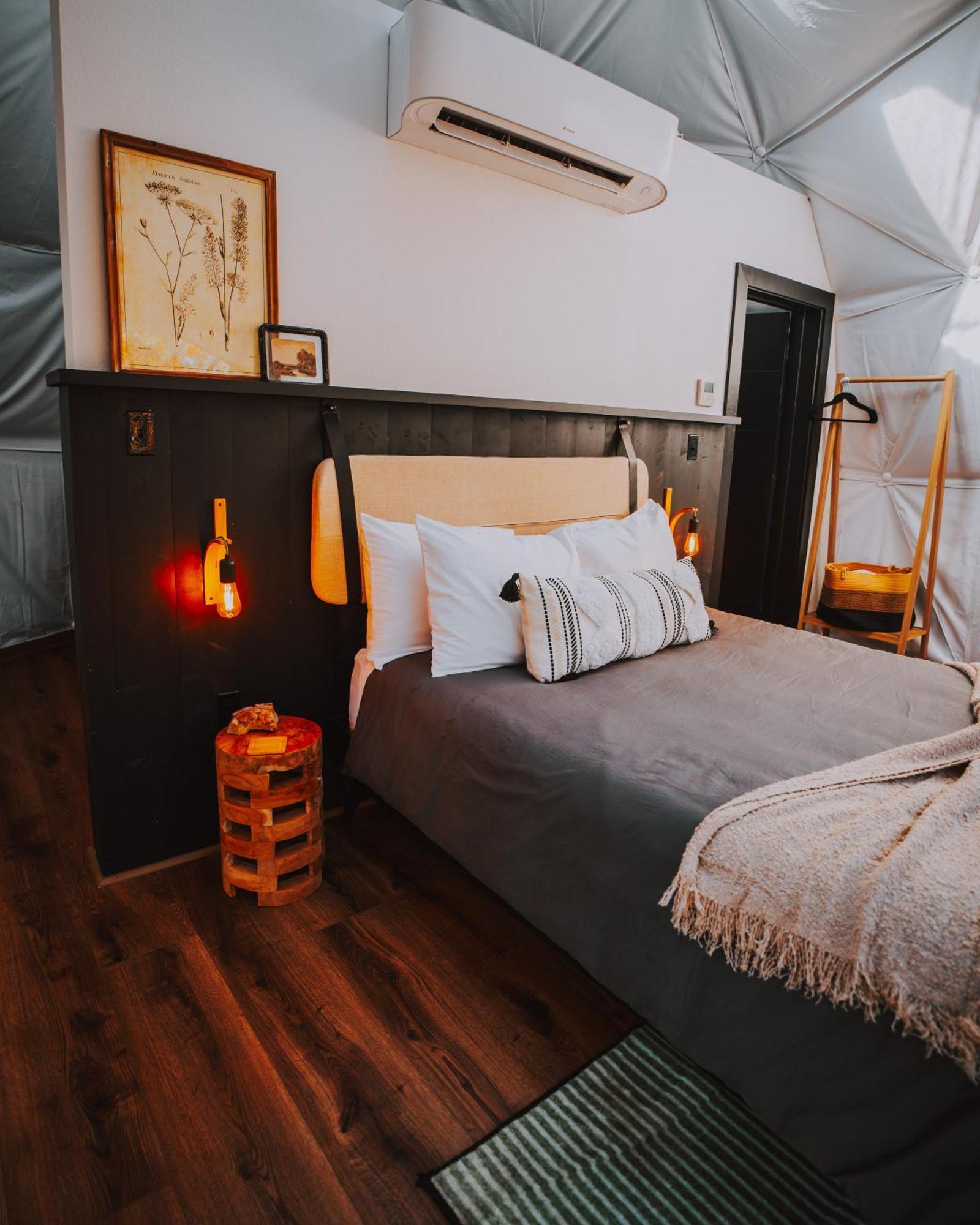Hotel Starlight Haven Hot Springs Extérieur photo