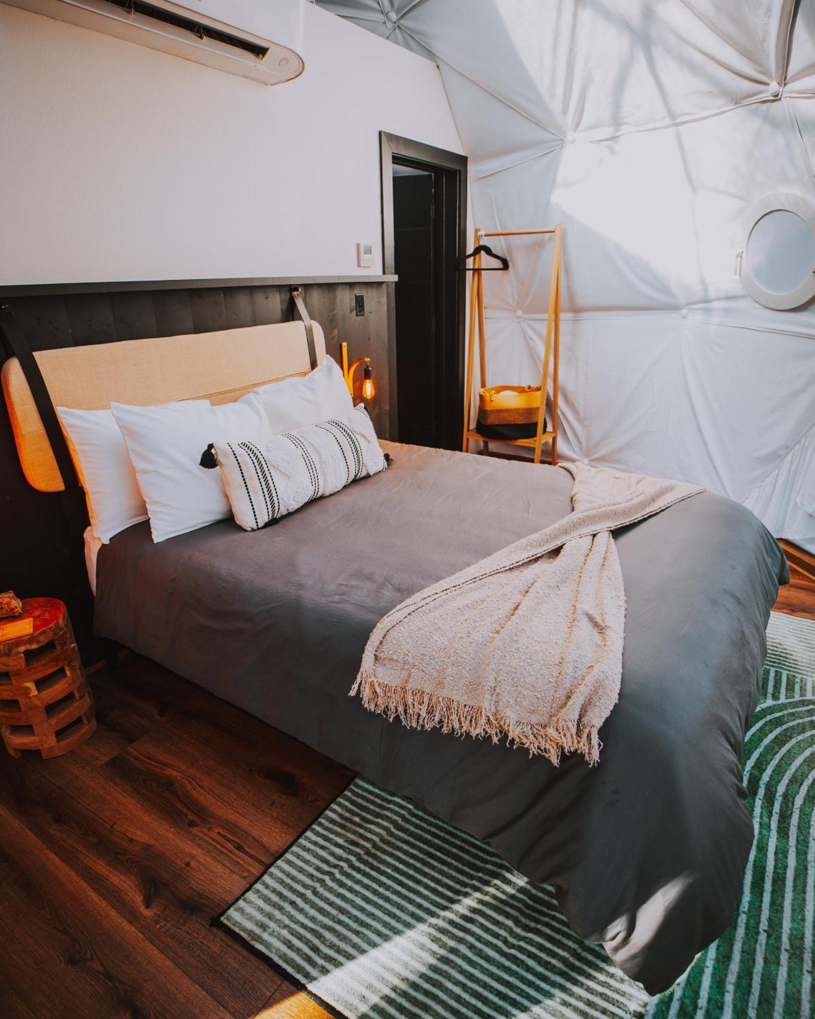 Hotel Starlight Haven Hot Springs Extérieur photo